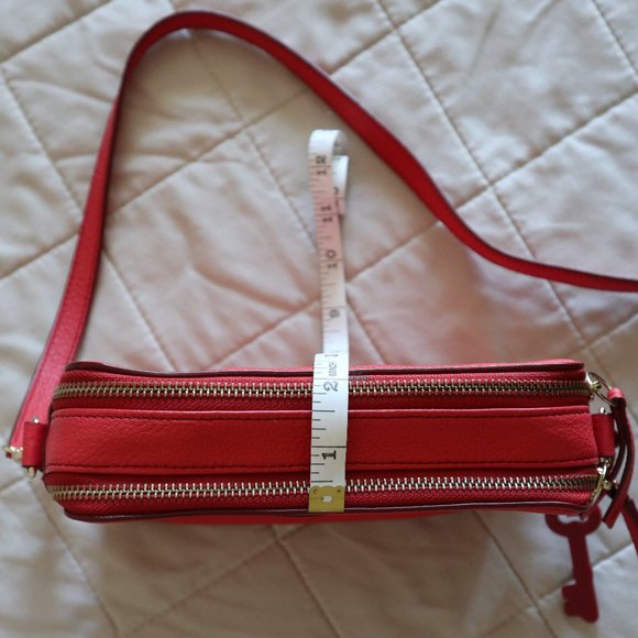 Poppy Red Fossil Crossbody Purse - Picture 5 of 16